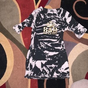 Tee shirt from fashion nova